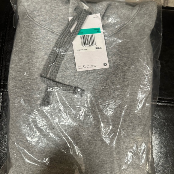 Nike Hoodie - Picture 3 of 5